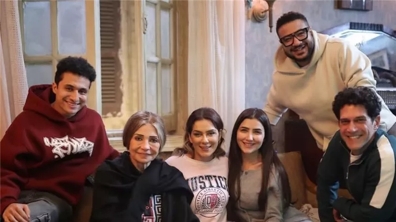 مفاجأة لجمهور «الست موناليزا».. حازم إيهاب: «التقيل جاي»