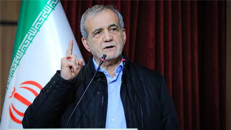 بزشكيان: مجلس القيادة الانتقالي «بدأ عمله» وسنهاجم قواعد العدو 