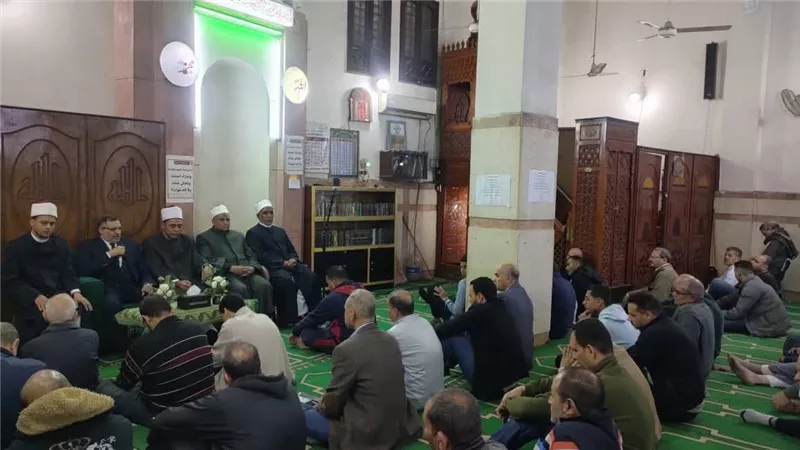 ملتقى فكري بمسجد الحرمين في مشهد دعوي مهيب بحضور قيادات «أوقاف أسيوط»