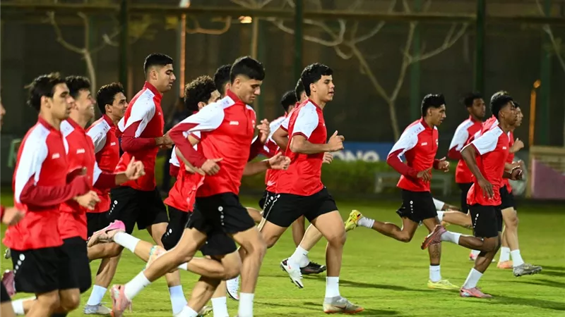 منتخب العراق يؤدي مرانه الأول استعدادًا لمواجهة مصر وديًا