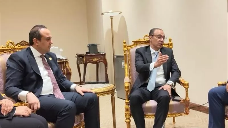 أحمد السبكي: نسعى لتحسين تجربة المنتفعين والارتقاء بمستوى الخدمات الصحية
