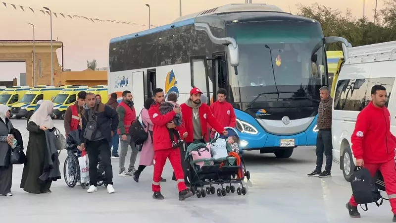 في شمال سيناء.. استقبال الجرحى الفلسطينيين بمستشفى الشيخ زويد|فيديو