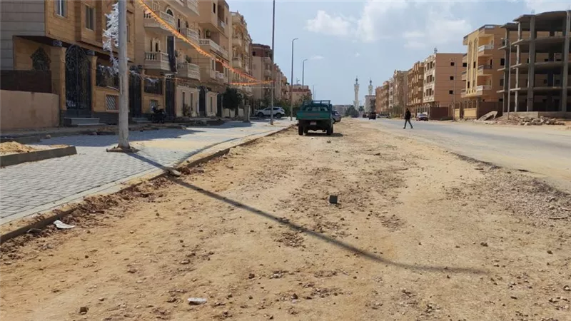  رفع كفاءة شارع قسم شرطة بدر ضمن خطة تطوير شاملة للطرق بالمدينة