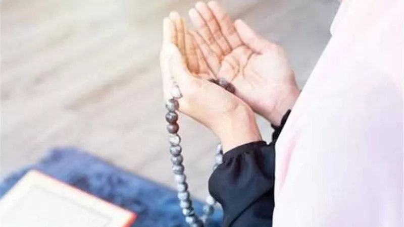 ما بين «الحمل وتذوق الطعام».. متى تفطر المرأة في رمضان؟
