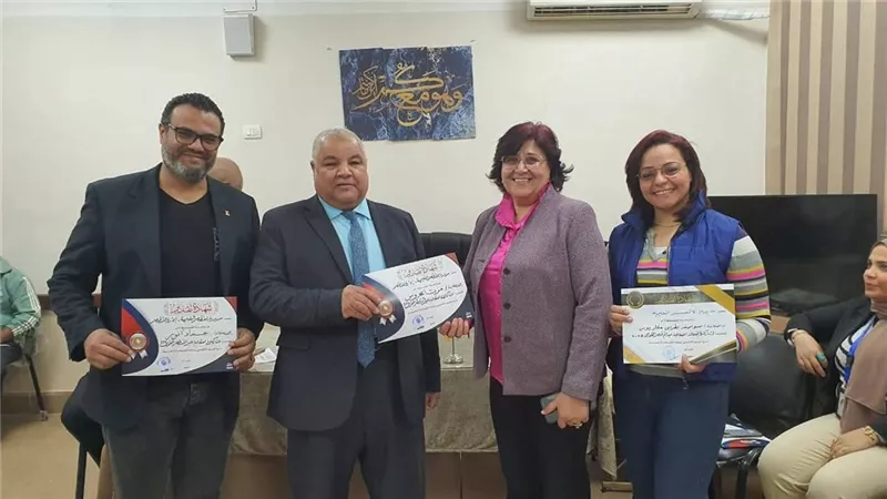 وكيل تعليم الأقصر يكرّم المدارس المتميزة في الأنشطة التربوية
