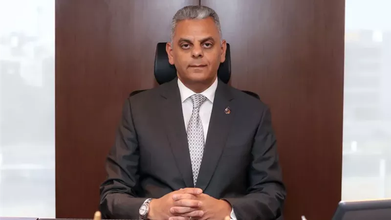 علاء الزهيري: زيادة الحد الأقصى للتأمين متناهي الصغر إلى 390 ألف جنيه 