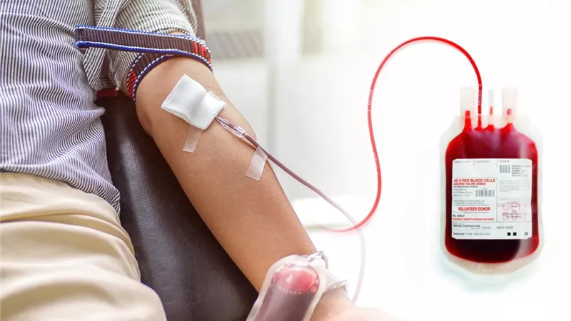 الأمريكيون يبيعون دمائهم لمواجهة غلاء المعيشة 