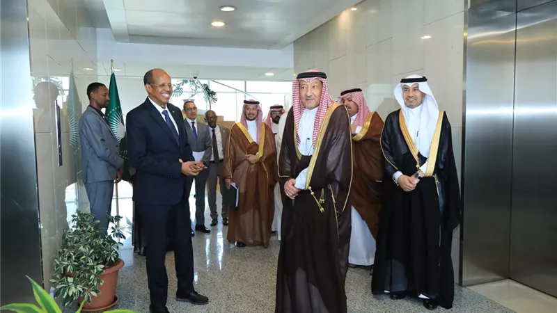 مع زيارة وفد سعودي كبير.. الاتحاد الإفريقي يدرس إنشاء مكتب في السعودية 
