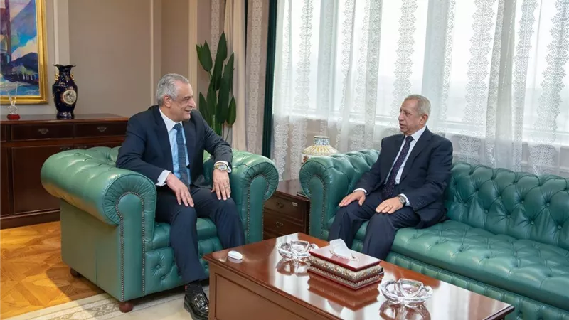 تعاون بين الإنتاج الحربي والأكاديمية العربية في الذكاء الاصطناعي والتدريب