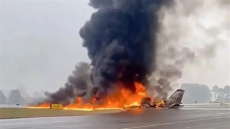 فارس: مقتل 4 أشخاص في حادث تحطم مروحية تدريب تابعة لجيش إيران