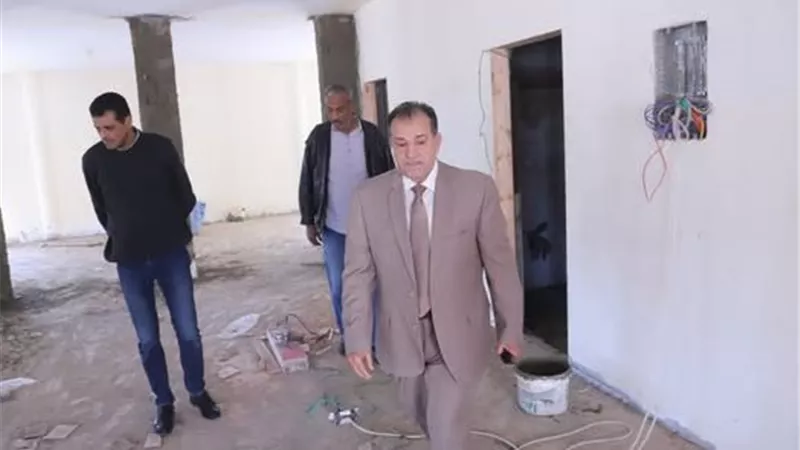 جولة تفقدية لرئيس جامعة قنا لمتابعة معدلات العمل بمشروع مركز الابتكار