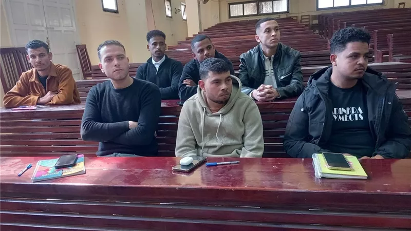 إطلاق دورة تدريبية لتأهيل مطبقي مبيدات الآفات الزراعية بأسيوط