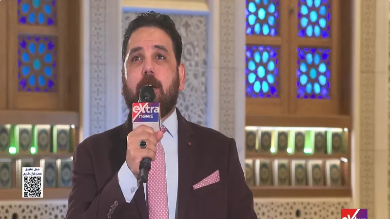 المنشد أسامة علام يبدع بالأذان ويكشف أسرار رحلته الفنية الدينية| فيديو
