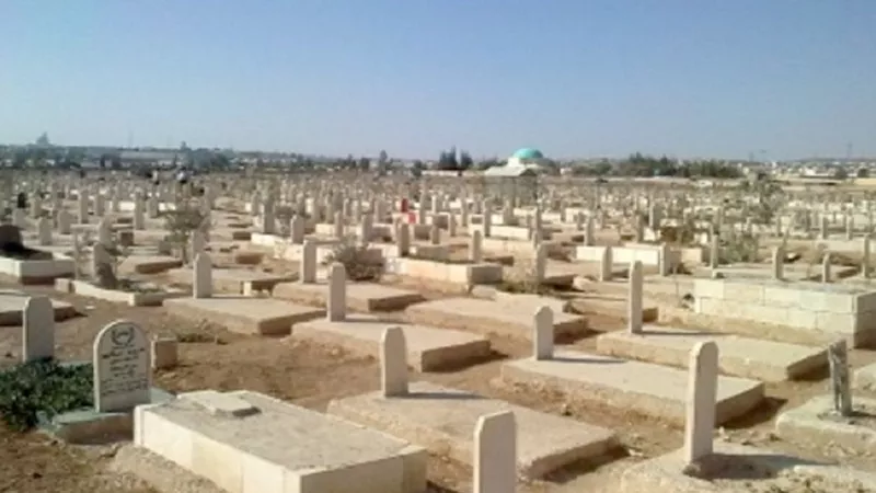 هل يعرف الأموات أخبار الأحياء؟.. دار الإفتاء تحسم الجدل