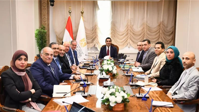وزير الرياضة يلتقى أعضاء منظمة مكافحة المنشطات لبحث تعزيز التعاون