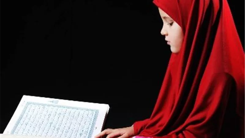 حكم قراءة القرآن بالليل فقط في رمضان لإتمام الورد اليومي