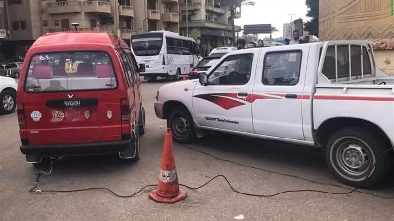 «شئون البيئة» يفحص 365 سيارة ويضبط 15 مخالفة بالشرقية|صور