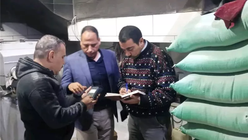 استجابة لشكاوى المواطنين.. حملة تفتيشية مفاجئة على مخابز أجا والمنصورة 