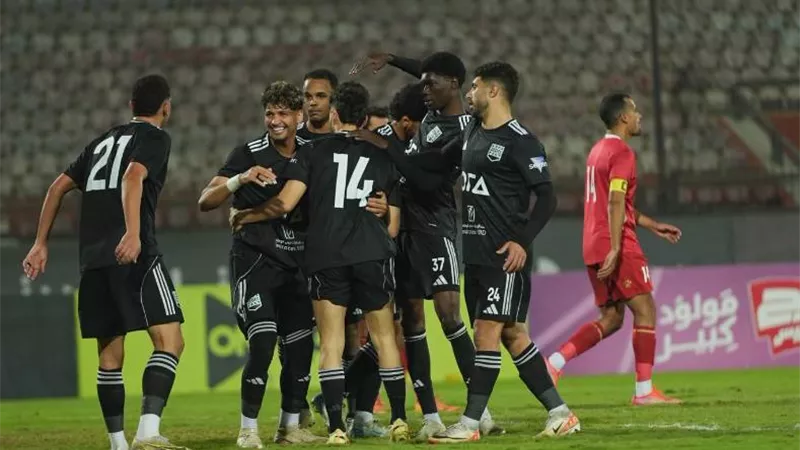 زد يشعل الأجواء بهدف التعادل أمام الزمالك عن طريق رأفت خليل (1-1)