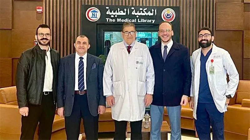 إنقاذ ساق طفل باسوس بعد جراحة ميكروسكوبية معقدة استمرت 12 ساعة بمعهد ناصر