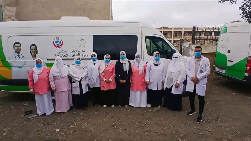 محافظ الدقهلية: 1506 مواطنين يستفيدون من قافلة طبية مجانية بقرية 37 ببلقاس