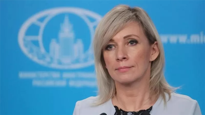 زاخاروفا: عجبا لعالم يتألم لقضية القرد بانش ولا تحركه قضايا مقتل الأطفال