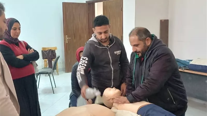 جامعة قناة السويس تُطلق برنامجين عن الوعي السلوكي والإنعاش القلبي الرئوي