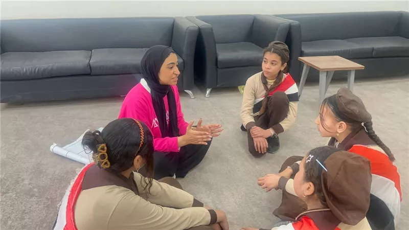 «ريحانة أسيوط» تنفذ لقاءا توعويا لفتيات البرنامج بمركز التنمية الشبابية 