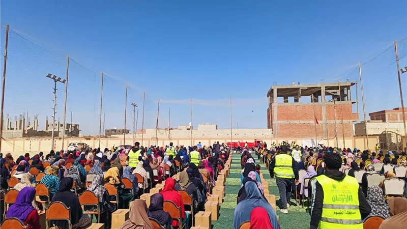 لتعزيز الحماية الاجتماعية.. «تضامن الفيوم» توزع 520 كرتونة مواد غذائية 