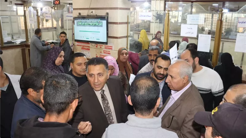 محافظ القليوبية في جولة مفاجئة بطوخ لمتابعة أداء المركز التكنولوجي
