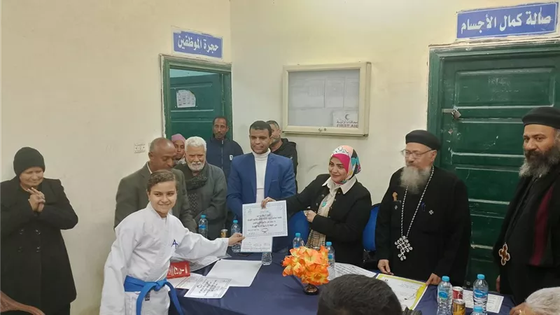 مبادرة «أنا متعلم مدى الحياة» تصل بندوات وعروض رياضية إلى أرمنت بالأقصر