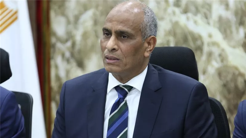 محافظ كفر الشيخ: استمرار توقف الملاحة والصيد بالبرلس لسوء الأحوال الجوية