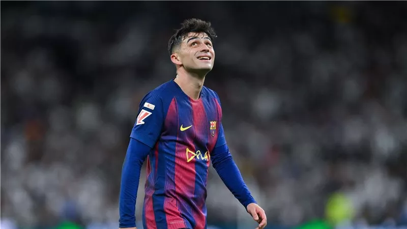 بيدري يكشف أصعب خصم في ريال مدريد: لا أستطيع مجاراة سرعته