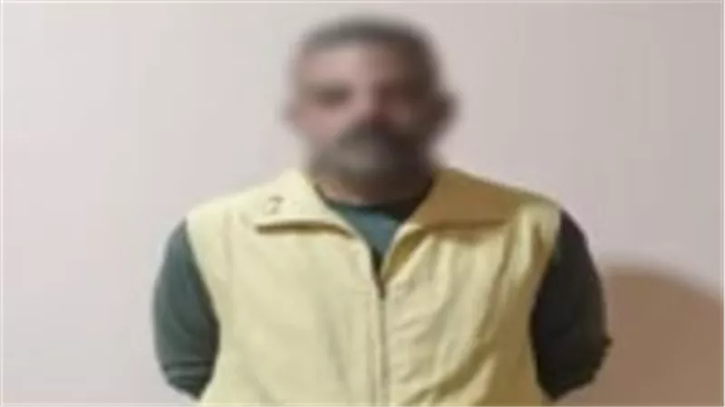«سب مؤسسات الدولة».. سائق غير متزن يهذي بكلمات صادمة والأمن يضبطه