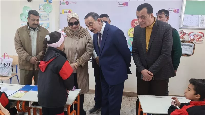 محافظ سوهاج يتفقد عددًا من المشروعات الخدمية والتنموية بمركز جهينة 