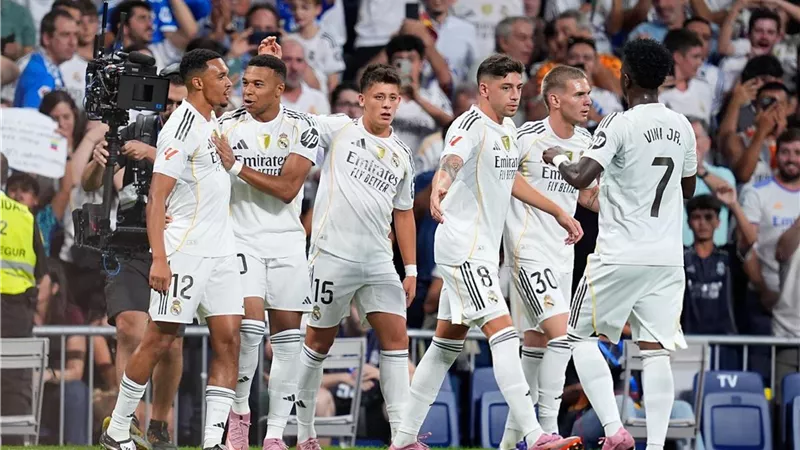 ريال مدريد يطارد الصدارة بمواجهة قوية ضد خيتافي.. موعد المباراة