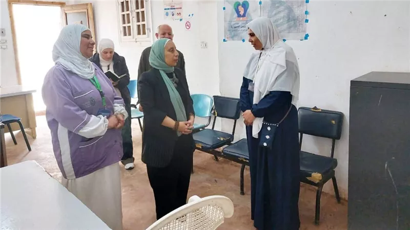 وكيل «صحة الإسماعيلية» تتفقد وحدة طب أسرة السبع آبار غربية