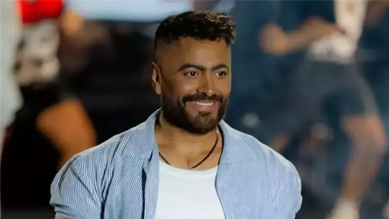 تامر حسني يشيد بمسلسل إفراج: «الكادرات جامدة وكلكم هايلين» 