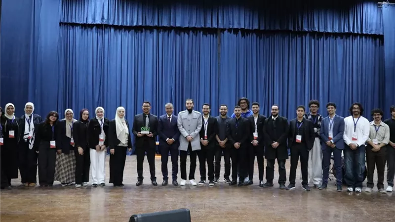 باحثو «الجلالة» الصغار.. عقول تبتكر ومستقبل يزدهر
