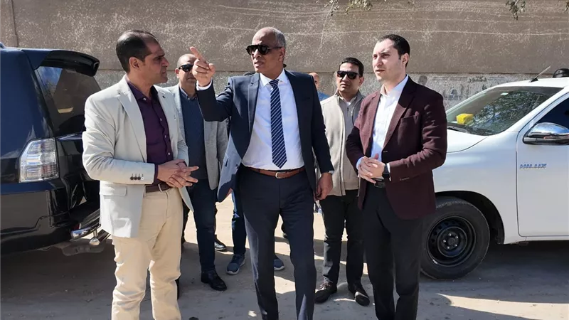 جولة ميدانية موسعة لمحافظ كفر الشيخ على الشوارع والمحاور