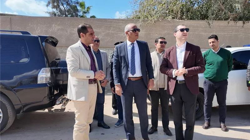 محافظ كفر الشيخ يتفقد أعمال إنشاء كوبري سخا العلوي