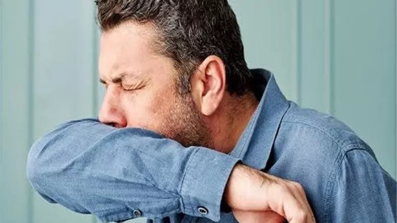 حكم صيام المريض الذي نصحه الأطباء بالفطر في رمضان.. دار الإفتاء تجيب 
