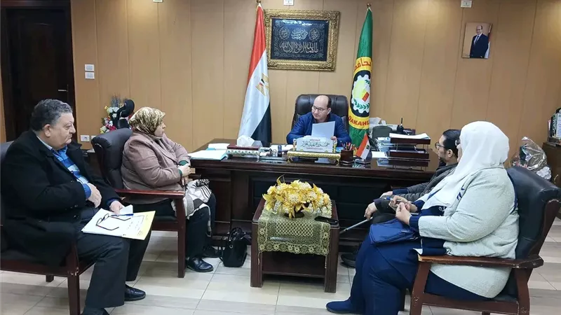 وكيل صحة الدقهلية يتابع الخطة العاجلة لتنمية الأسرة ومنسقي المبادرات