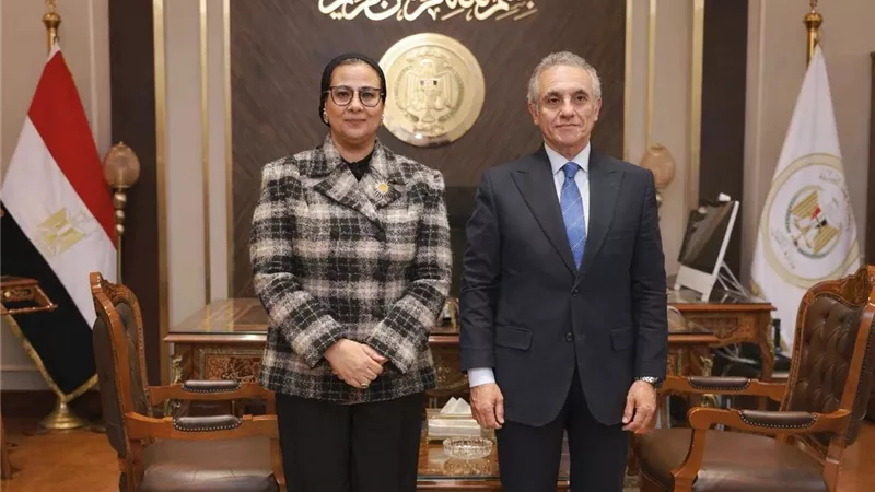 رئيس القومي للمرأة تبحث مع وزير العدل التعاون في مجالات القانون والتشريعات