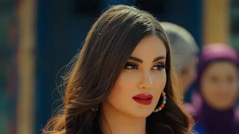 رقصة المروحة.. هدى الإتربي تنشر فيديو من فرح 