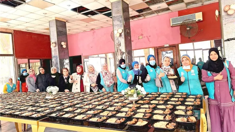«القومي للمرأة» بكفرالشيخ يعد 350 وجبة غذائية لتوزيعها على المستحقين 