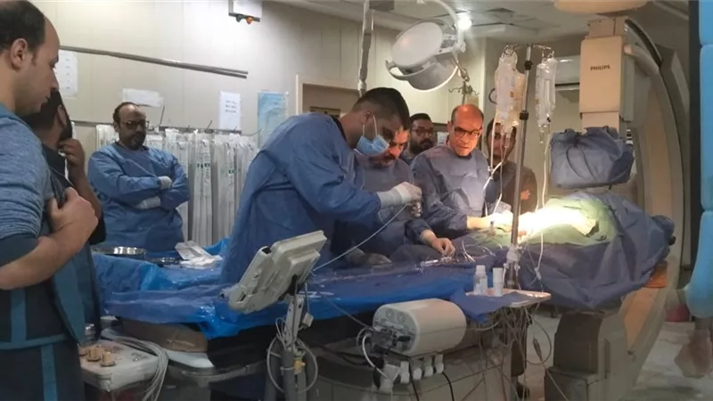 إجراء توسيع الصمام الميترالي بالبالون لأول مرة بمستشفيات جامعة القناة