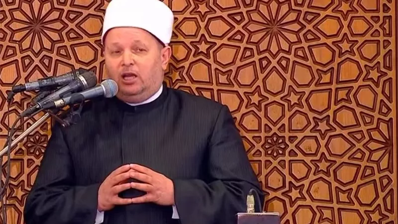 الشحات العزازي: 