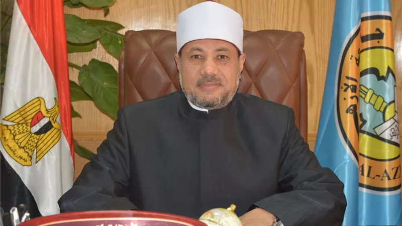 نائب رئيس جامعة الأزهر للوجه القبلي يهنئ القيادة السياسية بذكري نص أكتوبر 