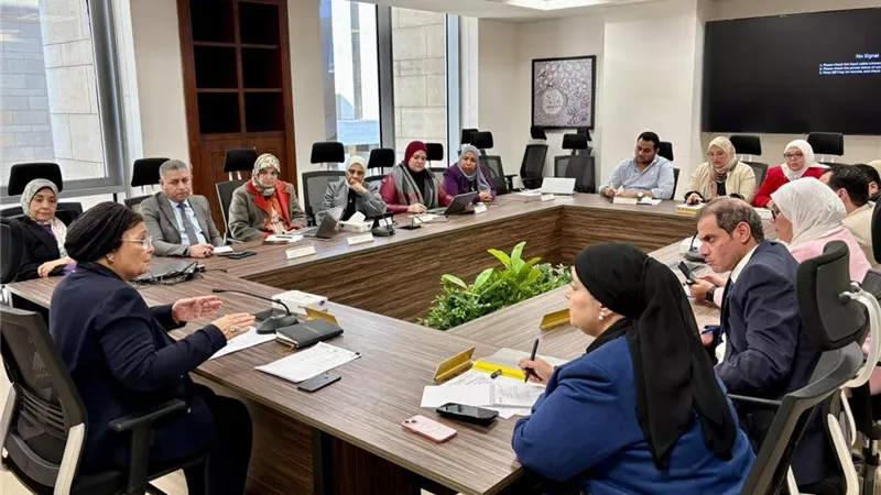 نائب وزير الصحة تتابع مؤشرات المواليد وتطوير خدمات الرعاية الأولية
